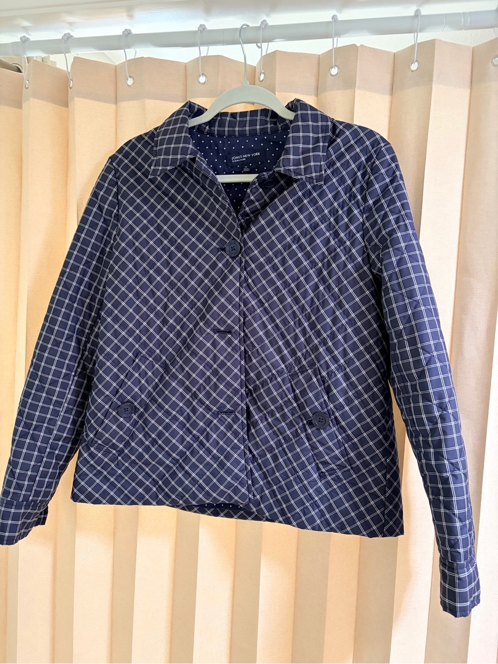 Jones New York Signature lightweight quilted plaid jacket